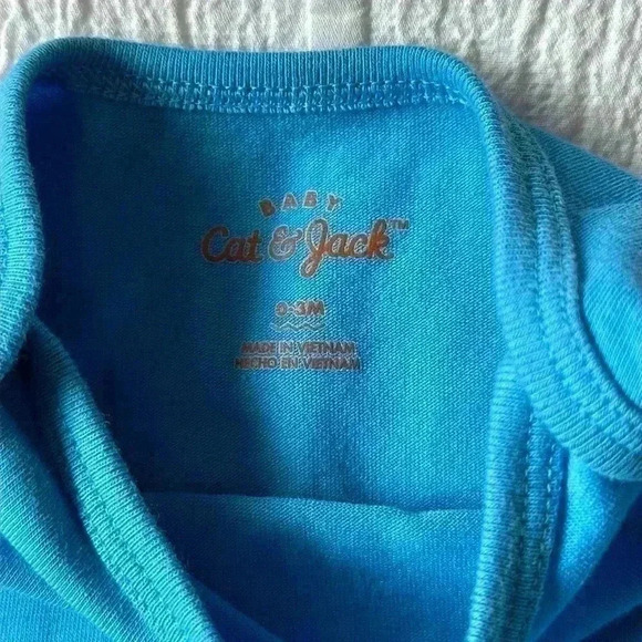 Cat &  Jack - Set of 3 tops. Size 0 to 3 months - Picture 7 of 7